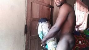 Girlfriend is not at home I cum perfectly without him