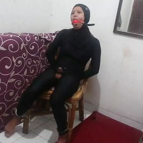 Catsuit Hijab Bondage