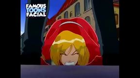 Clover from Totally Spies in a threesome