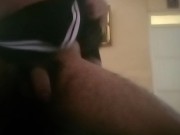 Mí amiga me presta una falda y no puede evitar grabar esto 🥵😁