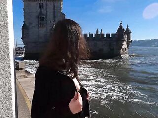 Bizarre and risky public flashing in Lisbon - DOLLSCULT