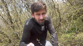 Outdoor MILF Anal Part 2