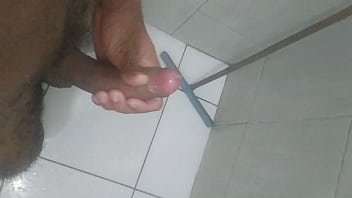 Gozando depois d. horas batendo uma