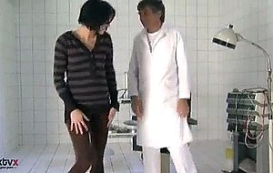 Doctor fucks a pregnant wife porno videos