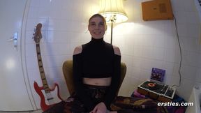 Ersties - Hot & Steamy Amateur Foursome Pleasure Each Other Until They Squirt