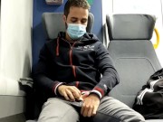 mi masturbo in treno 😈😈