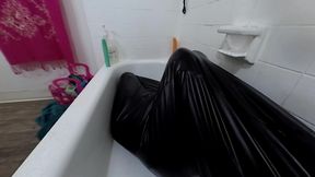 Lizzy Yum shemale orgasm solo masturbation