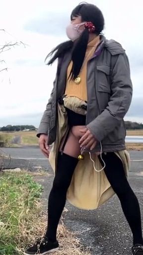 Self-training No. 33 Leaking Walk Along the Highway