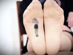 Foot Tongue Mouth and Vore The Possessive Lesbian Lover