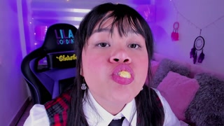 Lila Jordan eats a banana