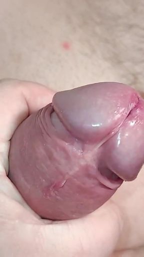 Large penis - position of the penis   Clip 1