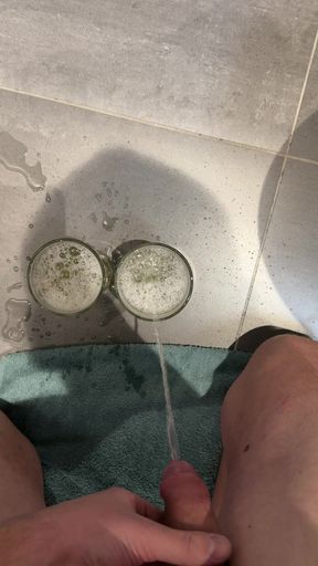 Piss and cum play!