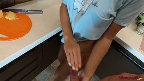 Big Ass Brunette Sucking Deep Dick In The Kitchen And Cum