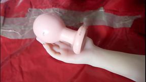 Sehr grosser anal plug in mein arsch