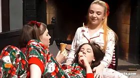 Hoe! Hoe! Hoes!