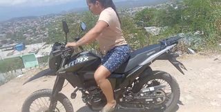 My Neighbor Fails to Ride the Motorcycle but She Doesn't Fail to Take My Cock Out of Her Pants!