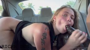 Shagging A Pawg In The Car - Interracial Porn