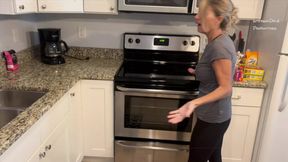 Dianne gets her ass drilled by a muscular electrician in front of her friends