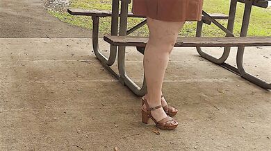 Big fat legs flashing in the park makes my pussy so wet watching hot guys walk by BBW SSBBW JOI