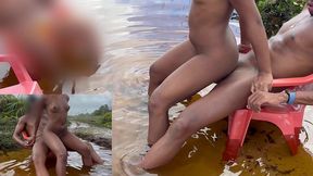 novinha safada virou marmita de casal na praia de nudismo