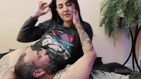 morena tatuada da bunda grande chupa gostoso e pede gozada na bunda - mila spook e mario aquele official