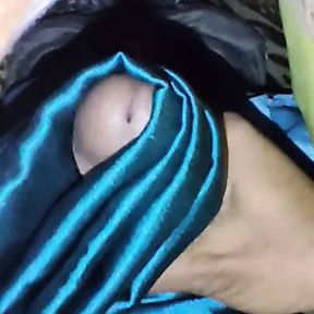 Handjob with green satin silky saree of neighbour Chachi (30)