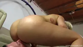 Sweaty Oiled Aerobics Hottie Gives Blowjob Before Getting Fucked Hard