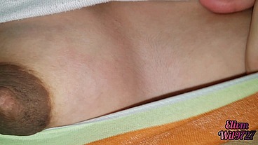 Experiencia tocando las tetas de mi HERMANASTRA embarazada