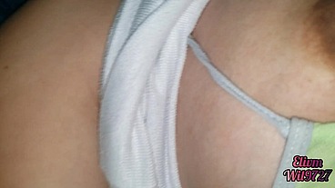 Experiencia tocando las tetas de mi HERMANASTRA embarazada
