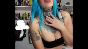 perra caliente otaku sexy de pelo azul hara que se te ponga dura