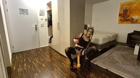 XXL dildo games and hard riding