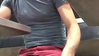 Teenager wets himself in restraunt