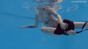 Mimi Cica gets lustful underwater & naked