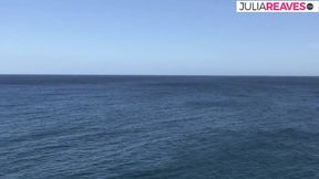 Horny girl masturbates before giving a hand job to a cumshot