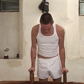 Gym Fuckers Hot Muscular Threesome Action