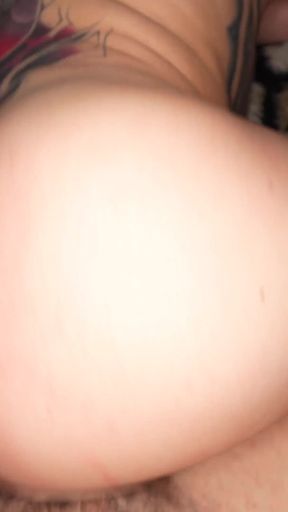 Hot Inked Busty Blonde Dominates Peeping Leo