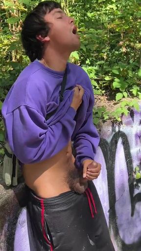 Gay Solo: Bradley Bates