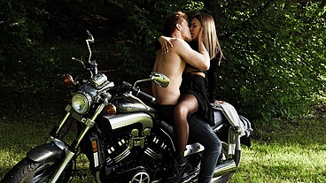 FUCKED AN AMAZING MERIDA SAT ON A MOTORBIKE OUTDOORS FOR ALL TO SEE