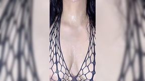 Cum-Hungry Slut Devours Every Last Drop