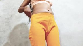 Asian College Girl Enjoy Masterbation.