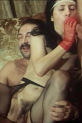 Double Penetration and Cumshot in Mouth for Two MILFs with Big Nipples and Hairy Pussy