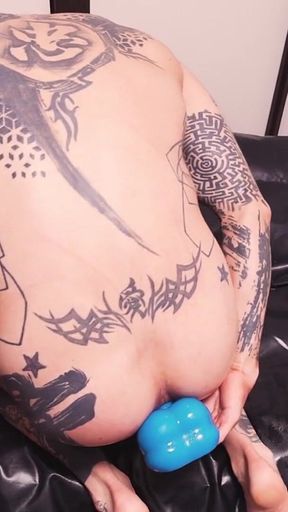 Yoshikawasakixxx - Hot Muscular Yoshi Kawasaki Brebacked by Trans Angellica Good