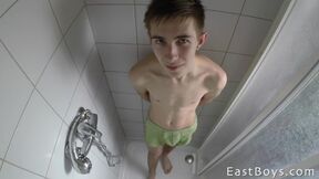 ”Straight Boy - Handjob Casting”