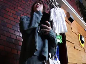 A047G02 Pick up a beautiful woman you found on a street corner! SEX with a sullen beauty as it is!