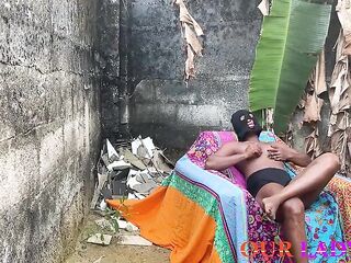 Lustful Amateur Ghetto Lovers outside with fingering and oral