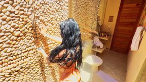 We Shared a Shower with a Beautiful Influencer on the Beaches of San Andres Colombia, Amateur Porn Without a Condom