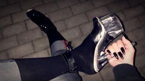 I cum at the bus stop while waiting for the bus