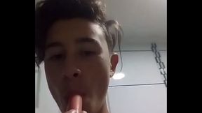1 guy 1 vianesa