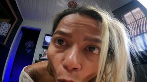 minha esposa nao pode me ver jogando league of legends, que ja vem sentar com o cuzinho em mim !
