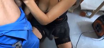 les ouvriers me prennent en double penetration